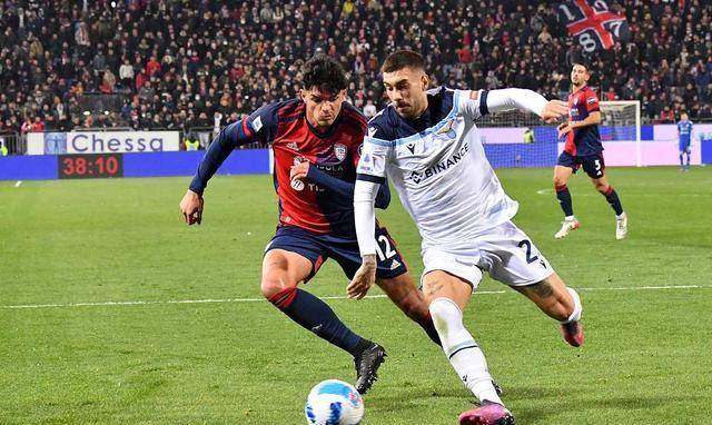 覆盖全场的 覆盖全场的